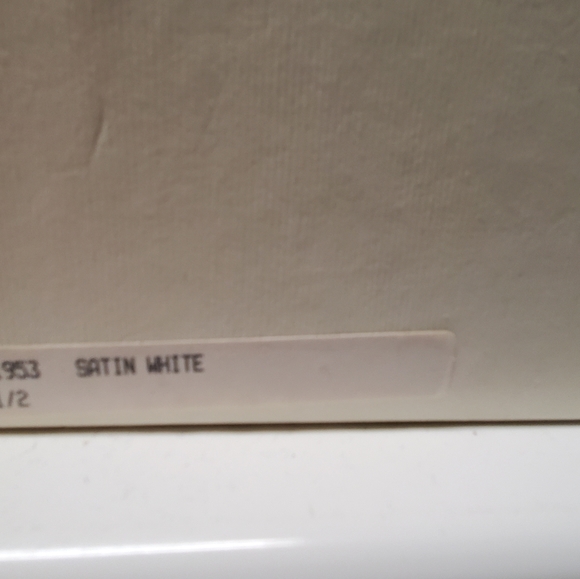 Vera Wang satin platform sandals - Picture 2 of 4